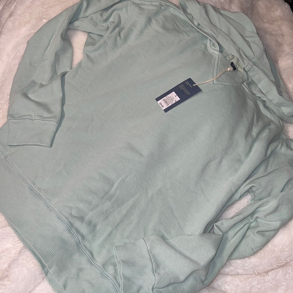 UNIVERSAL thread hoodie